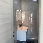 아파트 Lovely 1-bedroom In St Julians Saint Julian's