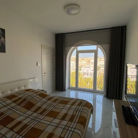 Lovely 1-bedroom In St Julians *