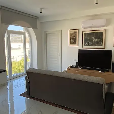 Lovely 1-bedroom In St Julians Apartmán *