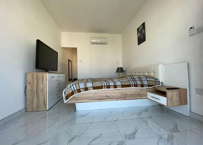 Lovely 1-bedroom In St Julians St. Julian's