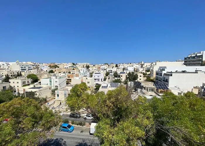 Lovely 1-bedroom In St Julians * San Ġiljan